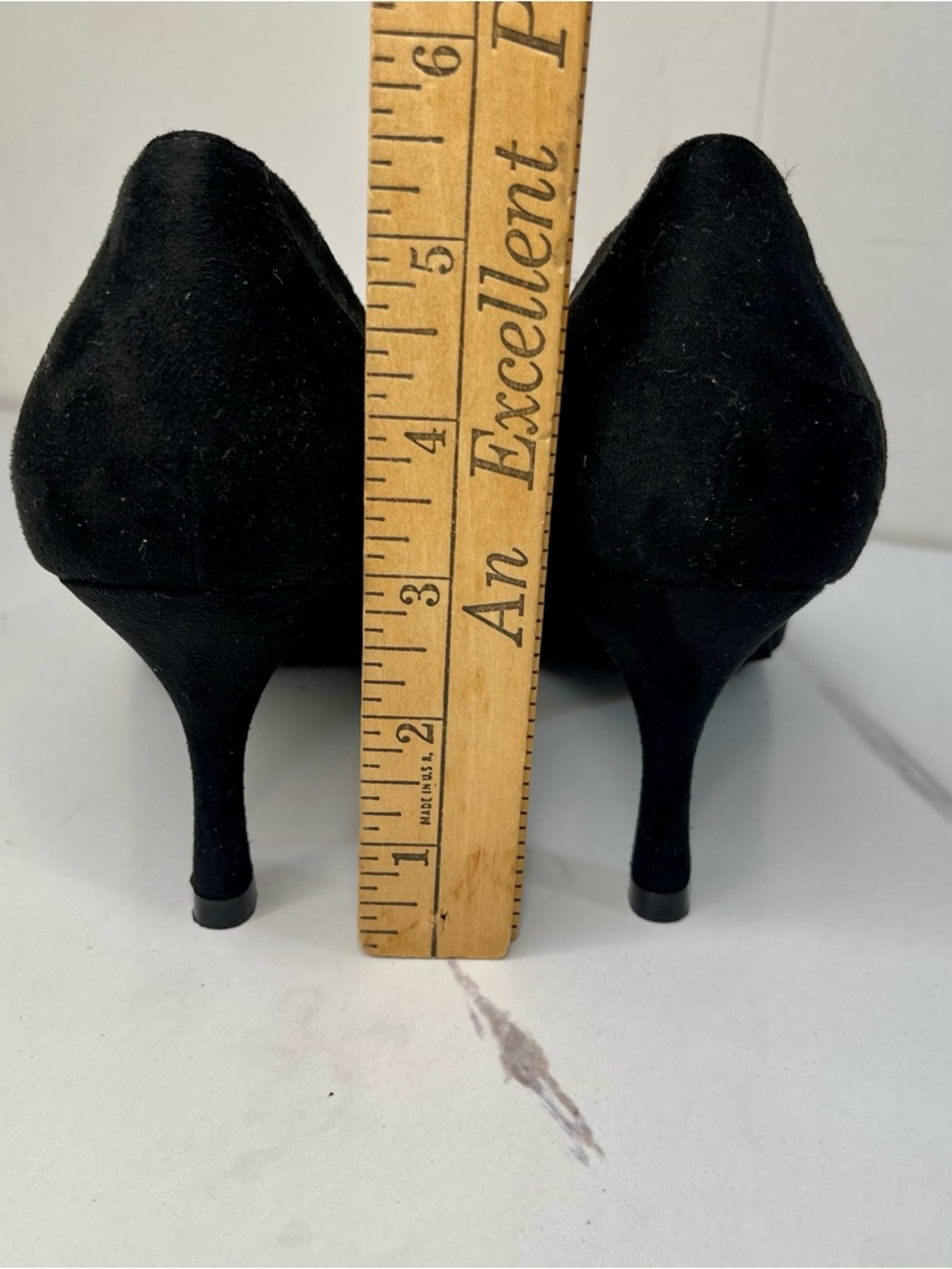 Elegant Black Pointed-Toe Suede & Patent Mid-Heel Pumps Size 8.5M - Picture 11 of 13